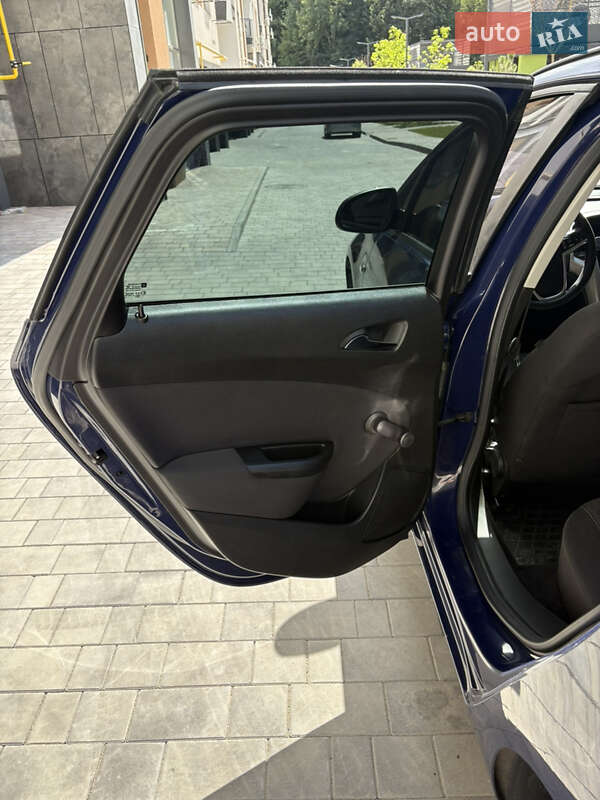 Универсал Opel Astra 2013 в Виннице