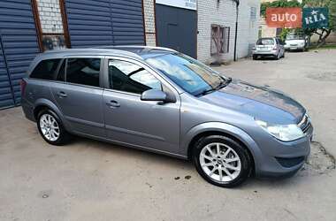 Універсал Opel Astra 2007 в Житомирі