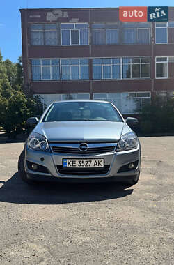 Универсал Opel Astra 2009 в 