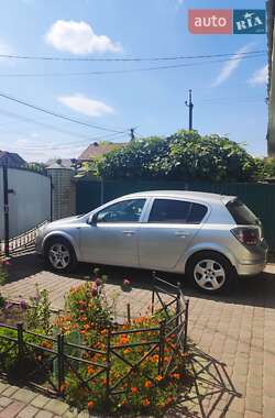 Хетчбек Opel Astra 2014 в Коломиї