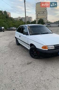 Хэтчбек Opel Astra 1992 в Запорожье