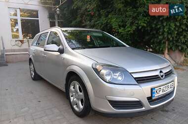 Универсал Opel Astra 2006 в 