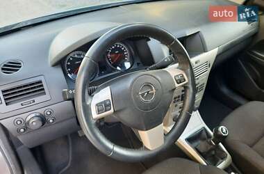 Седан Opel Astra 2008 в 