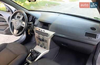 Седан Opel Astra 2008 в 