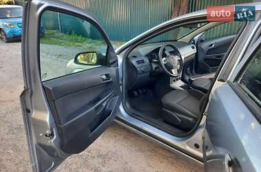 Седан Opel Astra 2008 в 