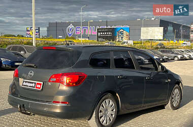 Универсал Opel Astra 2013 в 