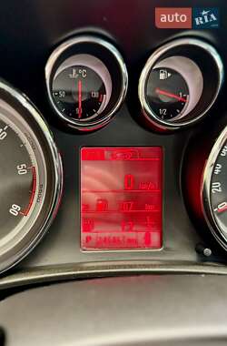 Универсал Opel Astra 2014 в 