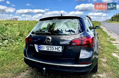 Универсал Opel Astra 2014 в 