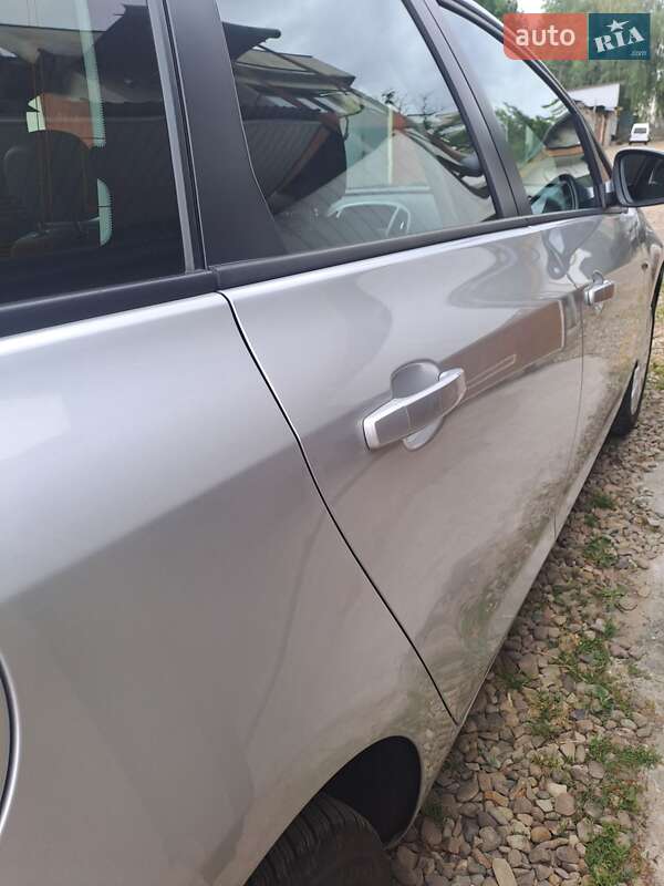 Универсал Opel Astra 2013 в Стрые