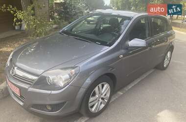 Хэтчбек Opel Astra 2007 в Тальном