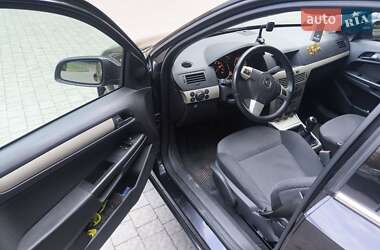 Универсал Opel Astra 2008 в 