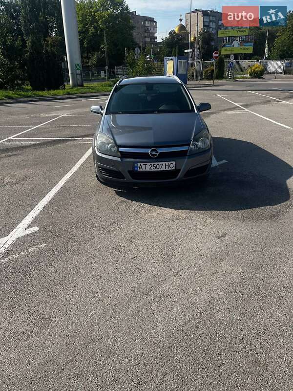 Универсал Opel Astra 2005 в 