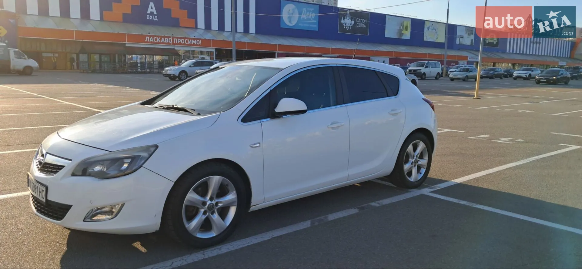 2011 Opel Astra - мініатюра 4