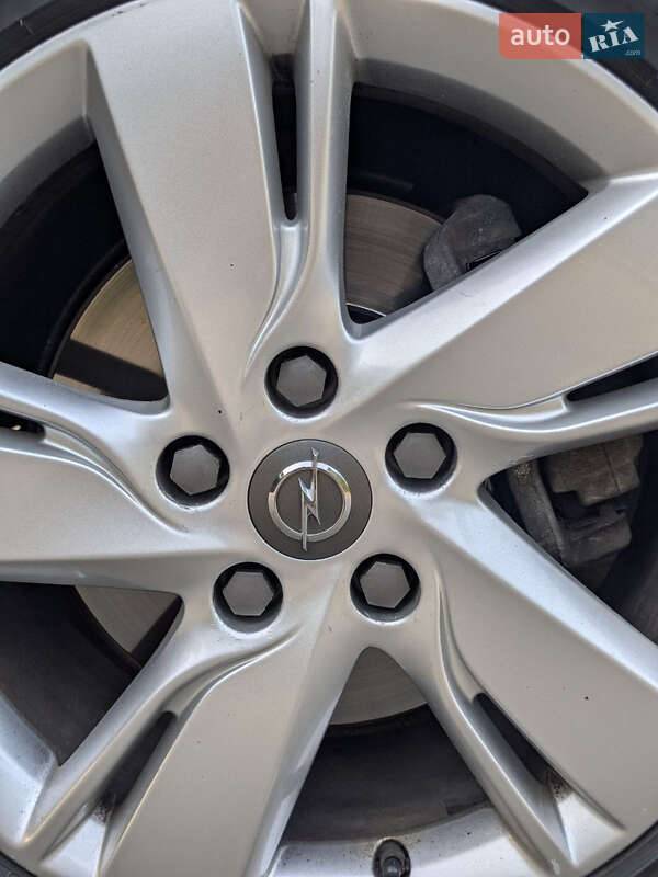 Универсал Opel Astra 2015 в Черновцах фото 9 Универсал Opel Astra 2015 в Черновцах