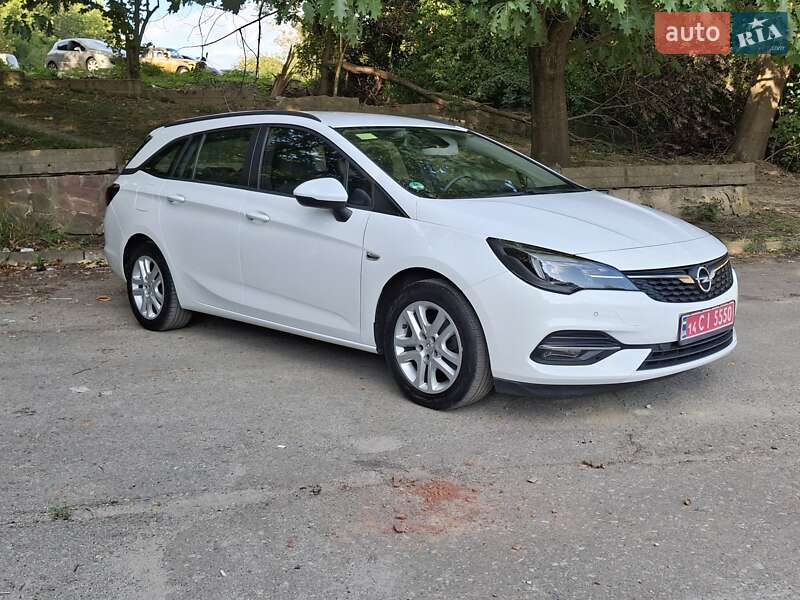 Универсал Opel Astra 2020 в Калуше