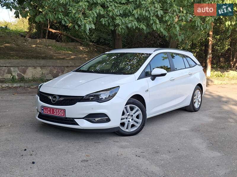 Универсал Opel Astra 2020 в Калуше
