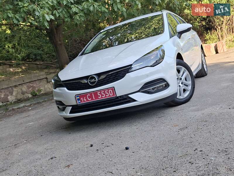 Универсал Opel Astra 2020 в Калуше