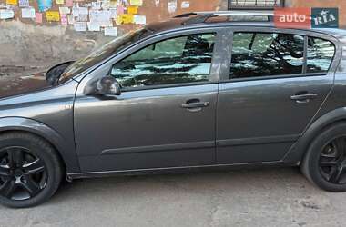 Хэтчбек Opel Astra 2009 в Каменском