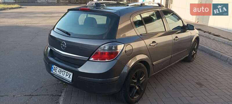 Хэтчбек Opel Astra 2009 в Каменском фото 14 Хэтчбек Opel Astra 2009 в Каменском