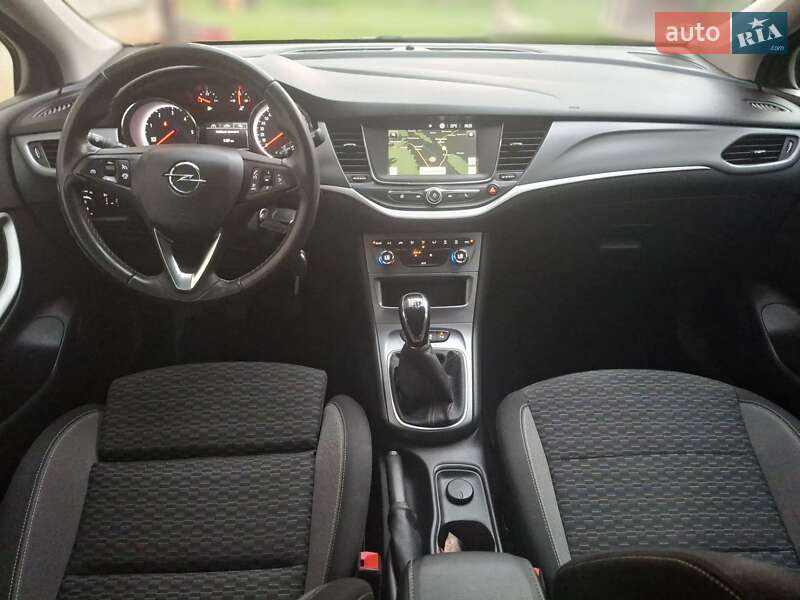 Универсал Opel Astra 2020 в Калуше