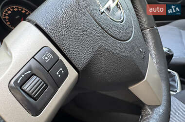 Хэтчбек Opel Astra 2009 в 