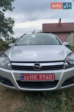 Універсал Opel Astra 2005 в Рава-Руській