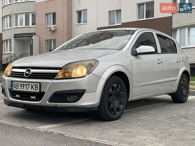Хэтчбек Opel Astra 2007 в Виннице