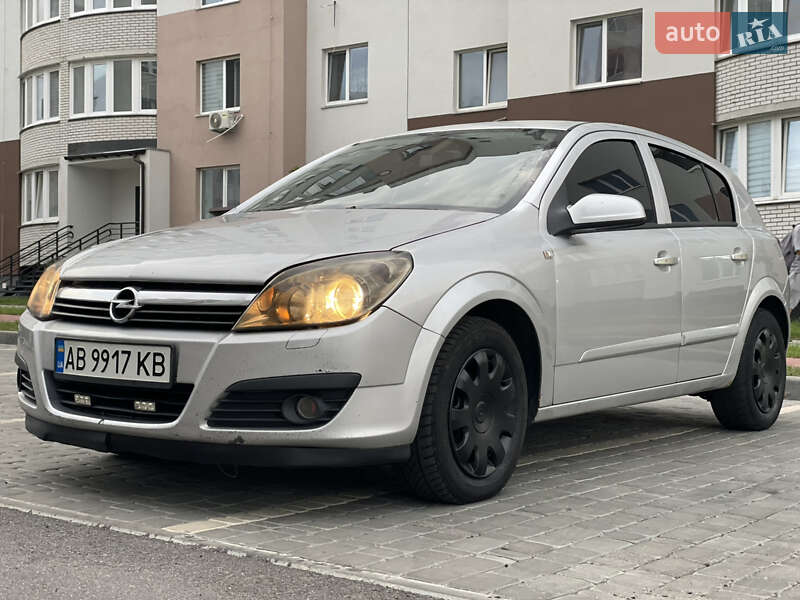 Хэтчбек Opel Astra 2007 в Виннице