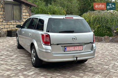 Универсал Opel Astra 2009 в 