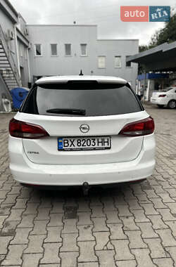 Универсал Opel Astra 2016 в 