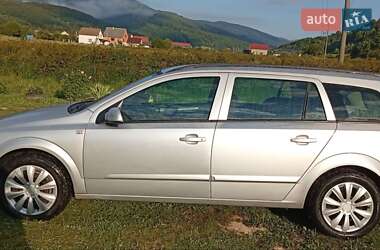 Универсал Opel Astra 2006 в 