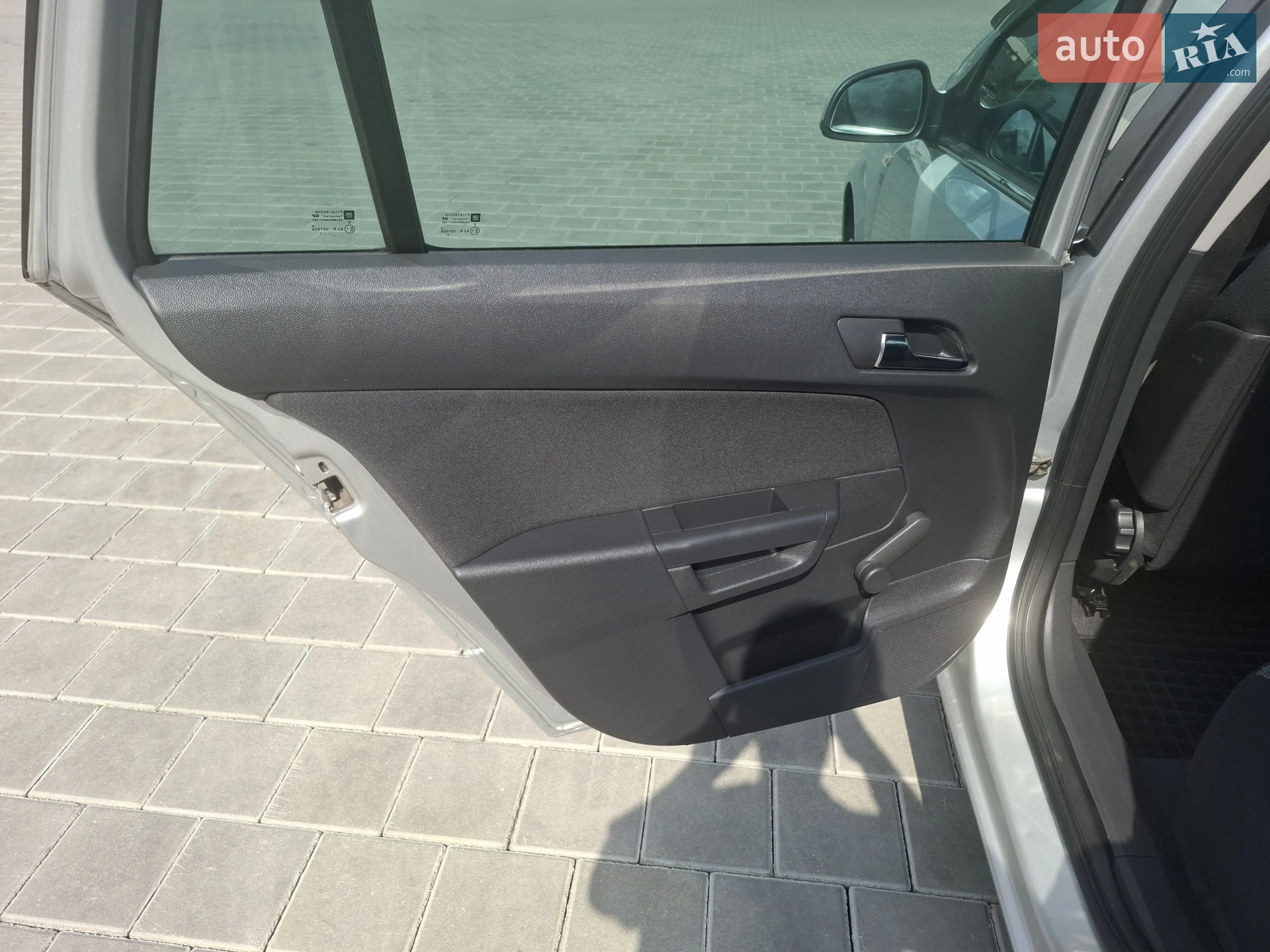 2010 Opel Astra - мініатюра 13