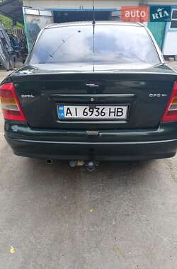 Седан Opel Astra 2003 в 