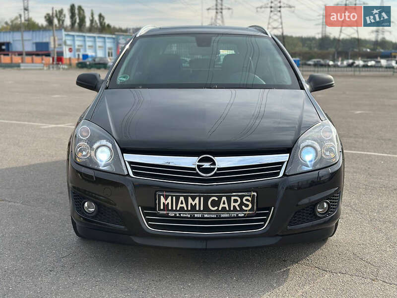 Универсал Opel Astra 2009 в Харькове