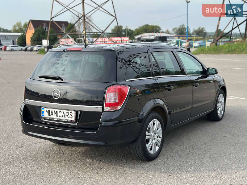 Универсал Opel Astra 2009 в Харькове