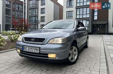 Хэтчбек Opel Astra 2004 в Львове