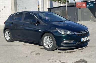 Хетчбек Opel Astra 2017 в Бродах