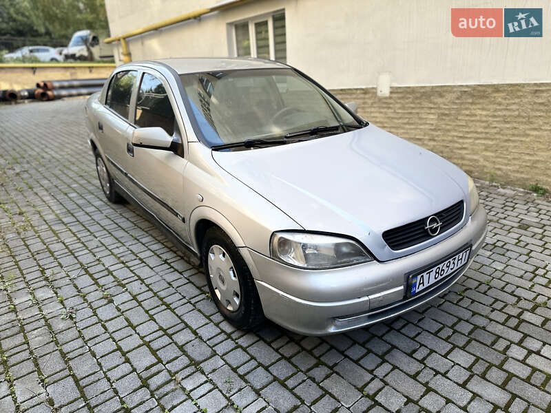 Opel Astra 2007