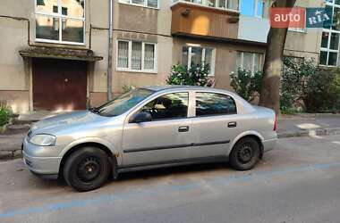 Седан Opel Astra 2008 в Львові