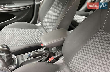 Универсал Opel Astra 2018 в 