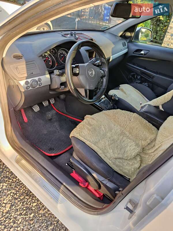 Універсал Opel Astra 2010 в Трускавці фото 5 Універсал Opel Astra 2010 в Трускавці