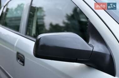 Седан Opel Astra 2008 в 