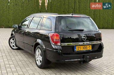Универсал Opel Astra 2009 в 