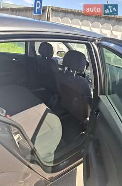 Хэтчбек Opel Astra 2009 в 