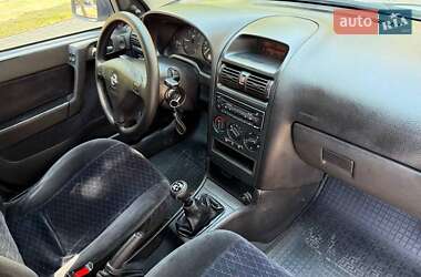 Универсал Opel Astra 2000 в 