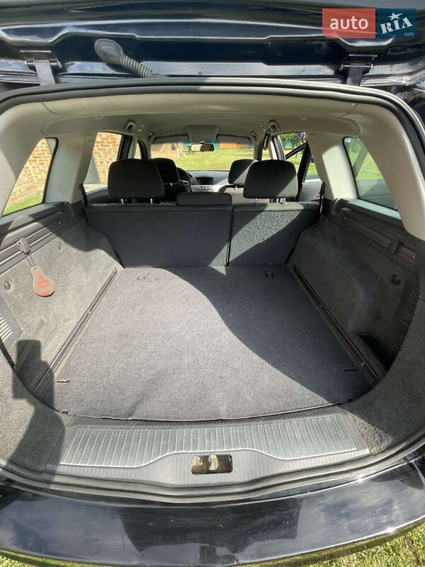 Универсал Opel Astra 2008 в Ахтырке