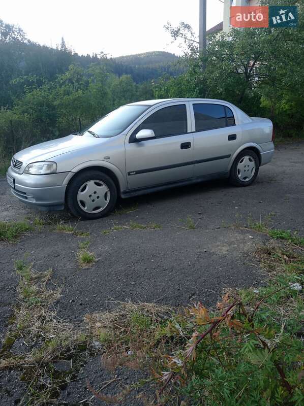 Седан Opel Astra 1999 в Сколе