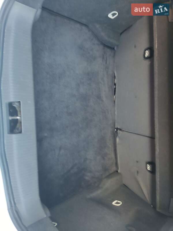 Хэтчбек Opel Astra 2013 в Харькове