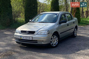 Седан Opel Astra 2007 в Кам'янці