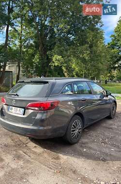 Универсал Opel Astra 2016 в 